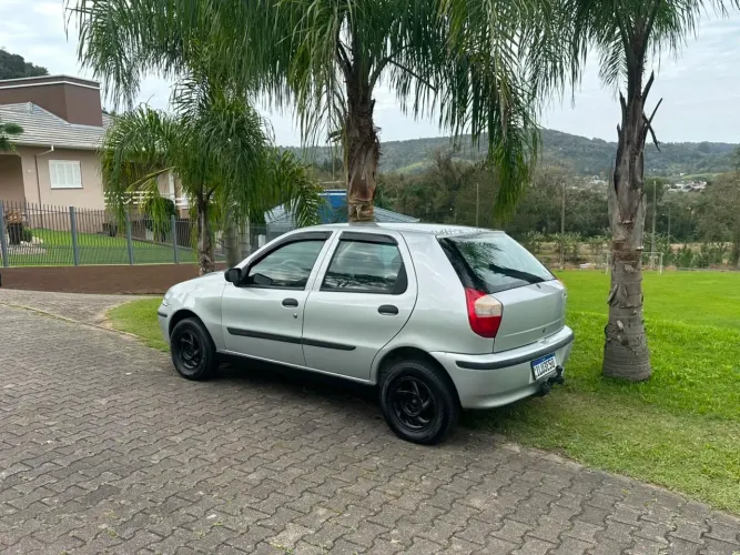 Fiat Palio 1.0/ Trofeo 1.0 Fire/ Fire Flex 4P 2004