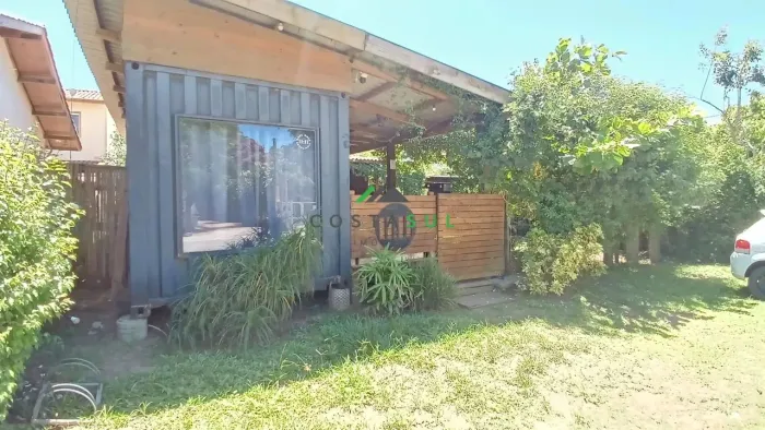 Área comercial com container pra locacao anual próximo Praia Rosa