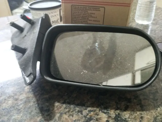 Retrovisor uno fire flex perfeito estado sem nenhum uso 