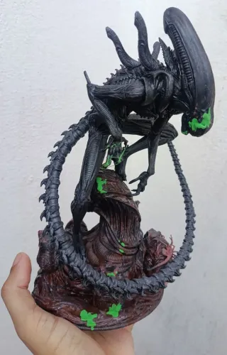 Xenomorph - Action Figure 3D em Resina, Pintura Artesanal