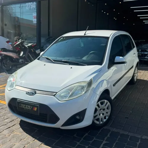 Ford Fiesta Class 1.6 8V 98cv 5P 2014