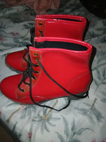 Contorno vermelho 50 reais