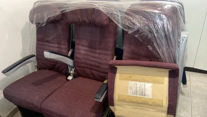 VENDO 4 JOGOS DE ASSENTOS DA AERONAVE B767 CLASSE ECONÓMICA 