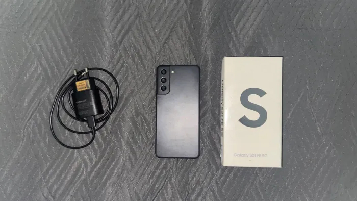 Galaxy S21 FÉ