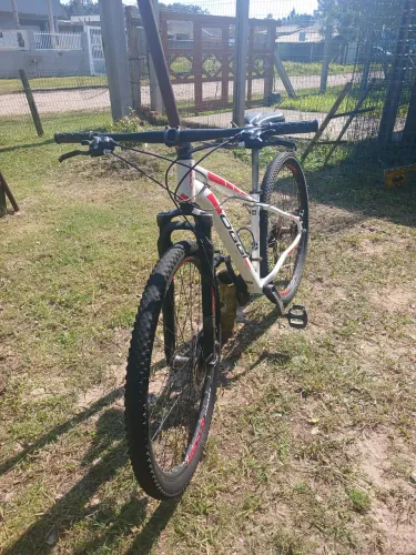 Bicicleta Oggi Hacker Sport Aro 29 - Freio a Disco