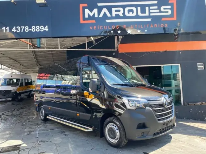 Renault Master 2.3 DCI Executive Longo 16L Dies 2027