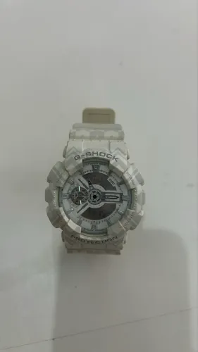 Relógio Casio G-Shock GA-110TP-7ADR produzido por tempo limitado 