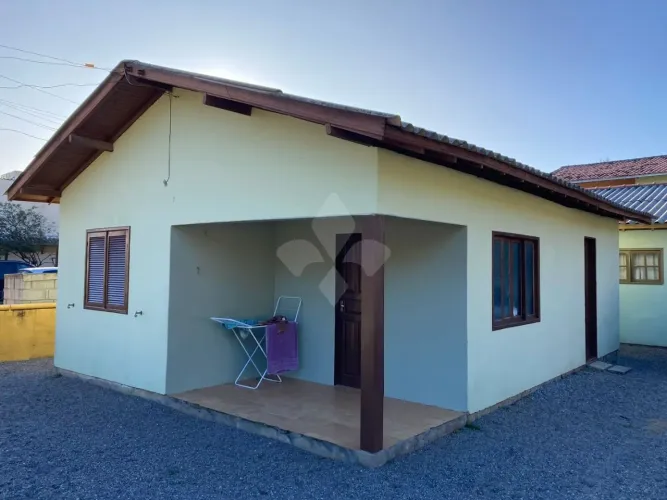 Casa com 8 dormitórios à venda, Praia da Ferrugem - Garopaba/SC