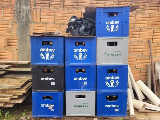 ENGRADADOS DE CERVEJA 600ML - R$ 25,00 CADA CAIXA