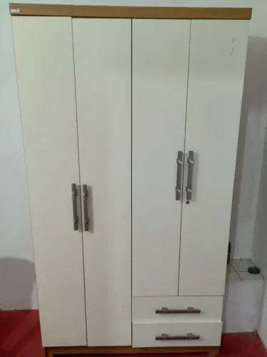 Guarda Roupas