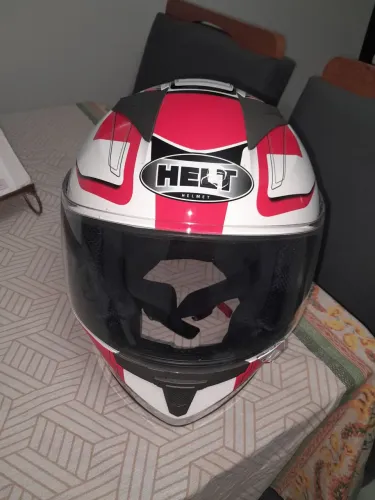 Capacete Helt
