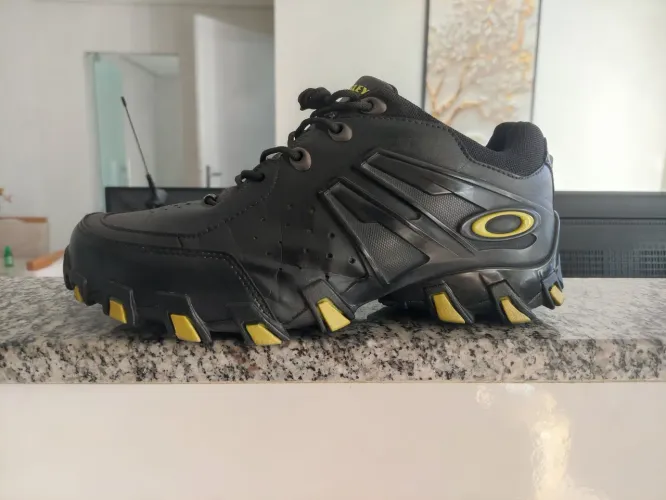 Tênis Oakley Teeth Razor N40 SÓ VENDA!!!