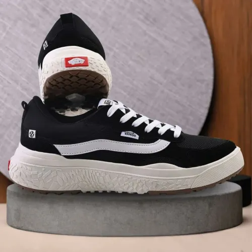 Tênis modelo vans