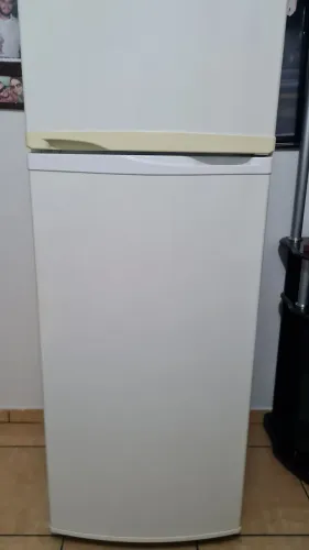 EXELENTE GELADEIRA CONSUL