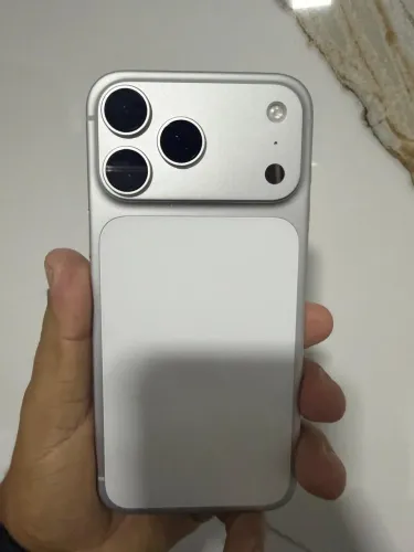 iPhone 17 pro Max branco 256/100