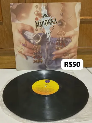 Discos de Vinil (Madonna, Lulu Santos e Biquíni Cavadão)