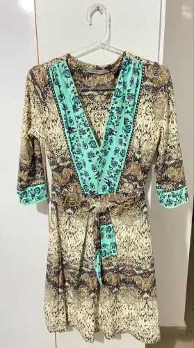 Vestido midi Roche Blue com cristais(One up)