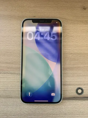 iPhone 12 verde claro, usado , com Nota fiscal e outros