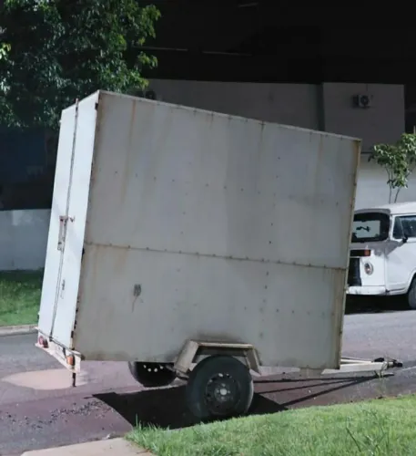 Trailer de engate pra carro 