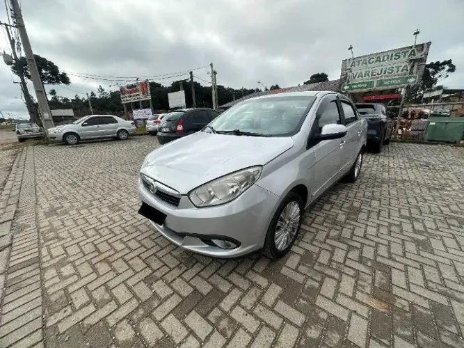 Fiat Grand Siena Essence 1.6 Flex 16V 2014