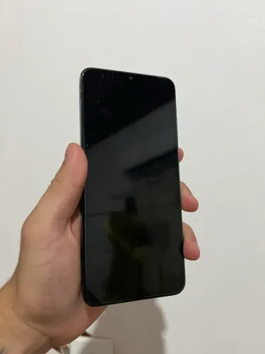 Realme C63