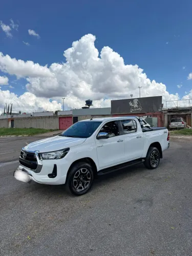 Toyota Hilux CD SRV 4X4 2.8 TDI Diesel Aut. 2024