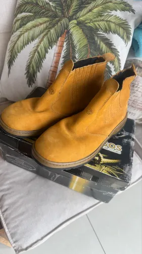 Bota masculina sem uso 41 