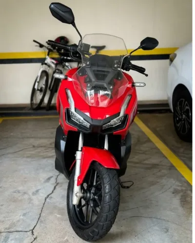 Honda ADV 150 seminova