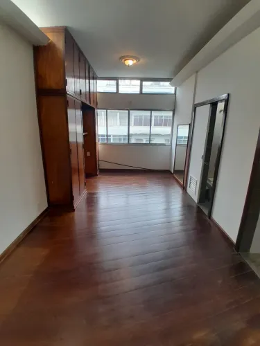 APARTAMENTO QUARTO, SALA, COZINHA E BANHEIRO PARA ALUGAR EM COPACABANAAPARTAMENTO QUARTO,