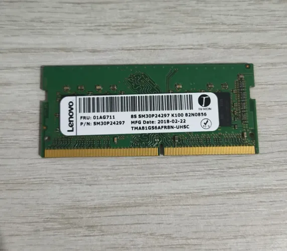 Memória RAM 8GB DDR4 2400MHz