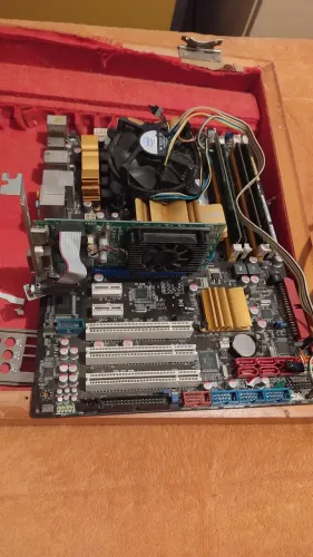 Placa mãe com placa de vídeo ok asus