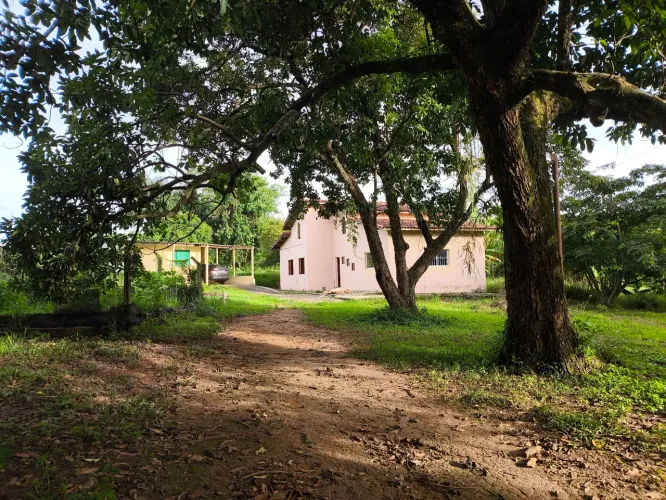 Vendo Chácara em Caçapava no Borda da Mata
