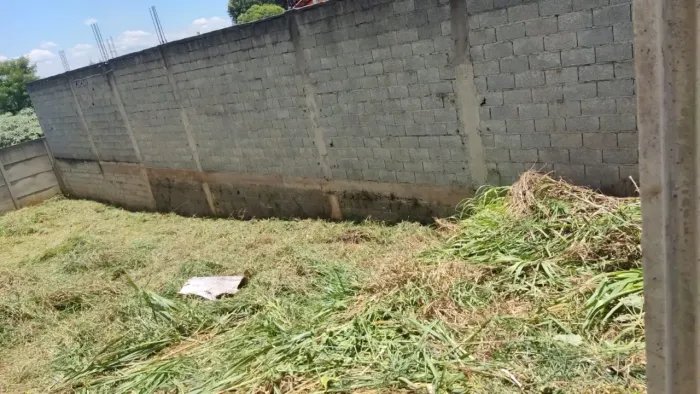 Terreno à venda no Bairro Bairro de Laranjeiras na Rua Alcides Banhe