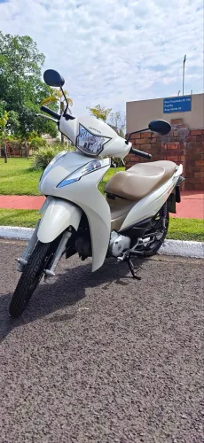 Vendo Honda Biz 125 Única Dona