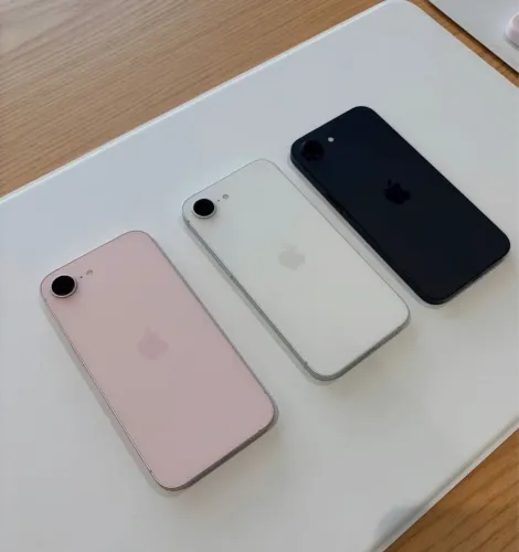 iPhone 17E 256GB LACRADO