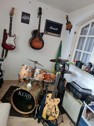 Bateria acústica