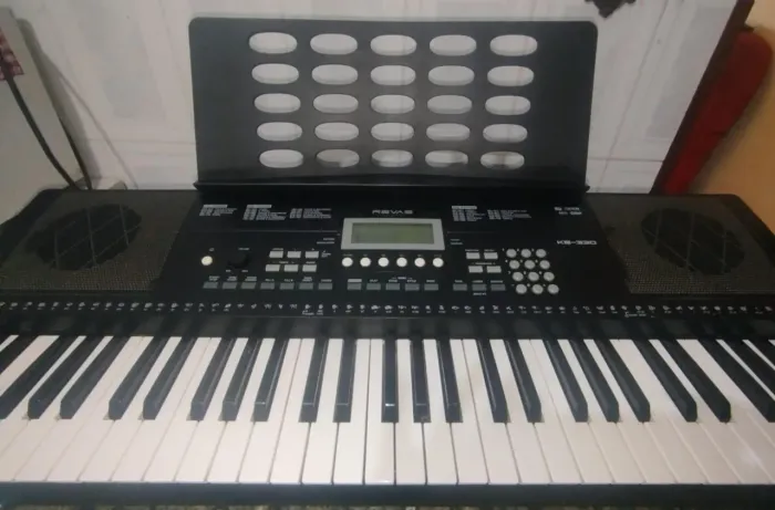 Teclado Revas KB 330