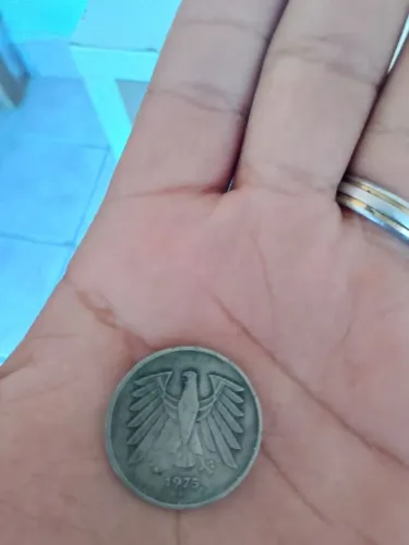 Dinheiro antigas e moeda antiga 