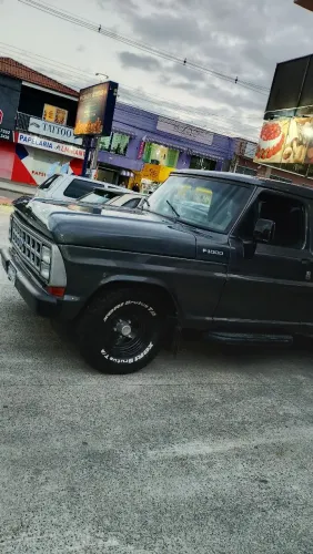 Ford F-1000 S. S. Diesel / S.s. Diesel Turbo 1990