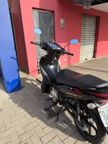 Biz 125 ES 