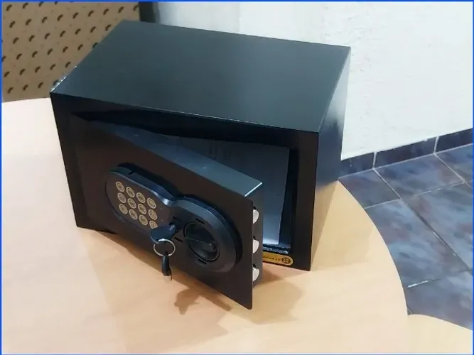 Cofre eletrônico com código e chave - dimensões 31x20x20 cm Novo
