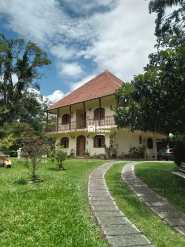 Casa com 4 dormitórios à venda por R$ 570.000,00 - Mury - Nova Friburgo/RJ