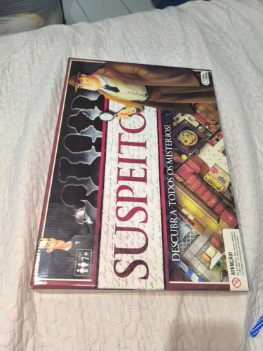 Vendo jogo de tabuleiro