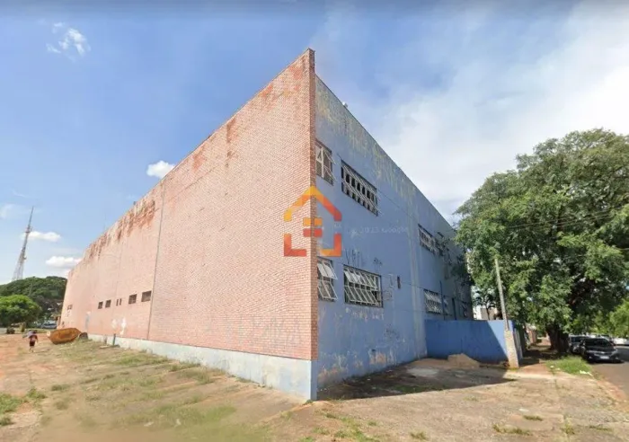 Barracão para locação ao lado do Shopping Comtour, 5.528,11 m² de área construida por R$ 9