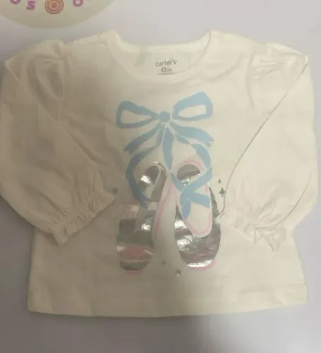 Camiseta Carter's tamanho 12 meses importada (Desapego)