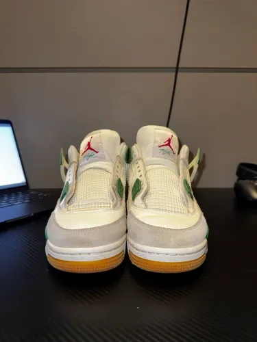 Vendo Jordan 4 Pine Green original, adquirido na Droper.