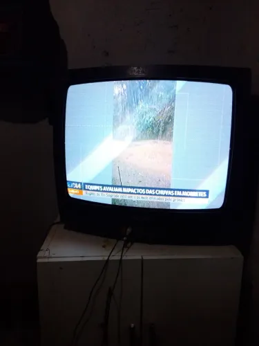 Tv Philips 21polegadas funcionando perfeitamente com conversor e antena digital