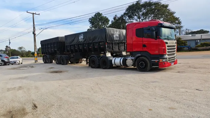 Scania 124 6x4 440