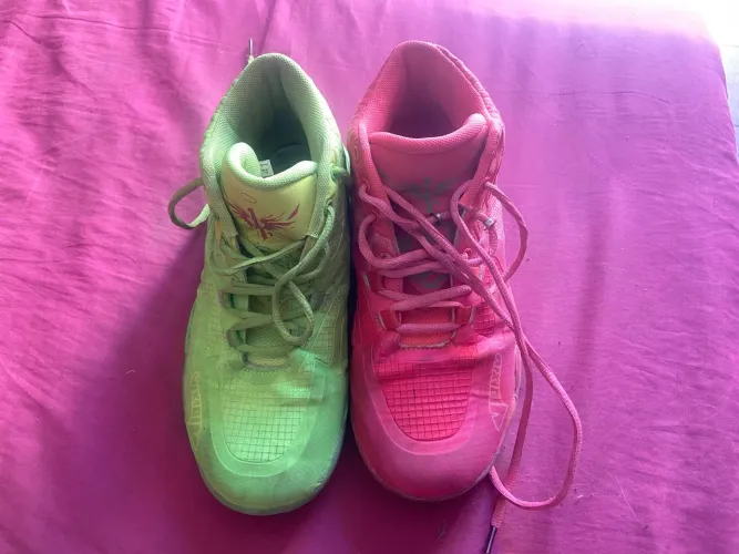 Tênis mismatch ricky and morty 39