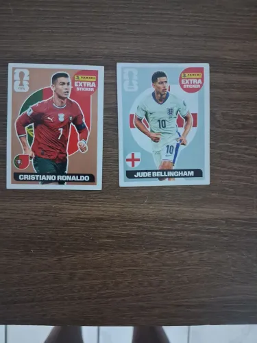Figurinhas Cristiano Ronaldo extra bronze e Bellingham extra prata